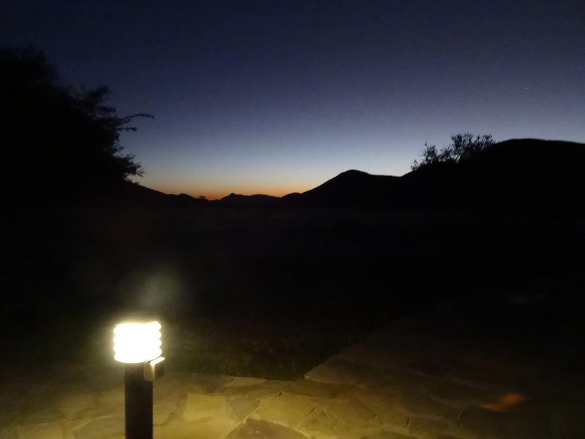 Rooisand Desert Ranch Chausib Bagian luar foto